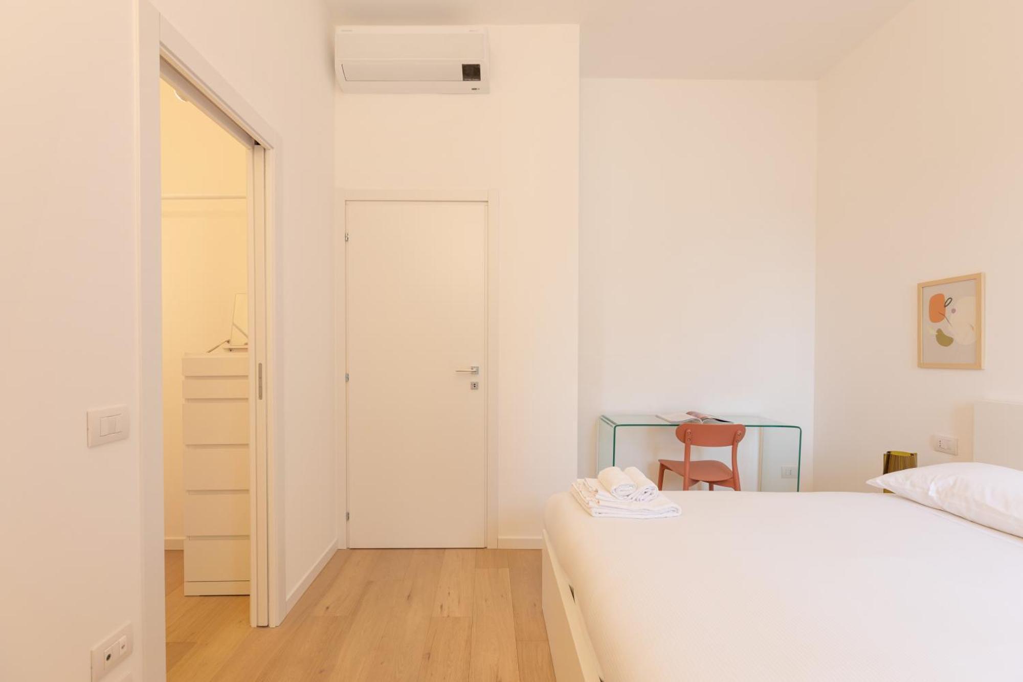 Splendido Quadrilocale Darsena - Mirable Pm